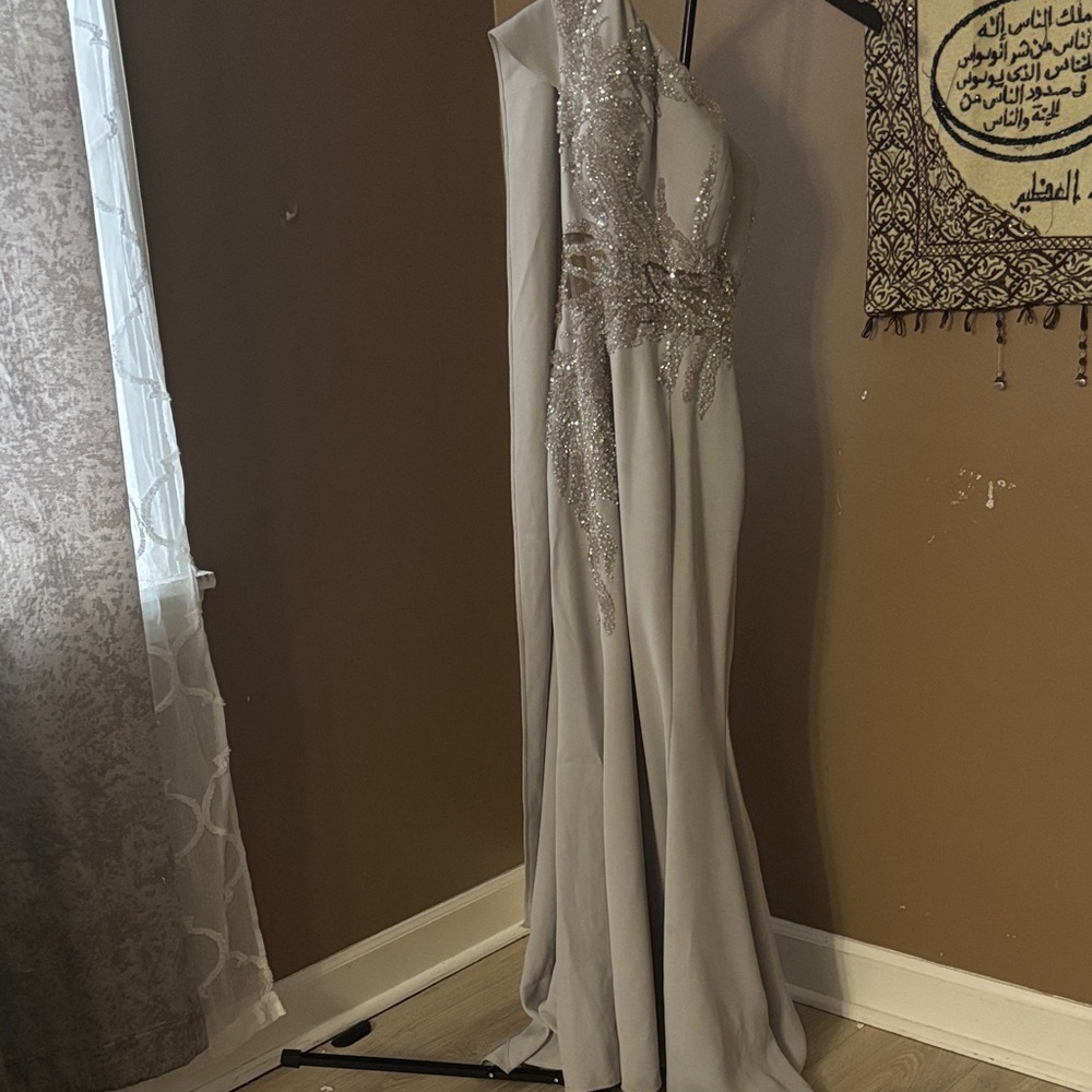 Chic One Shoulder Gray Dress